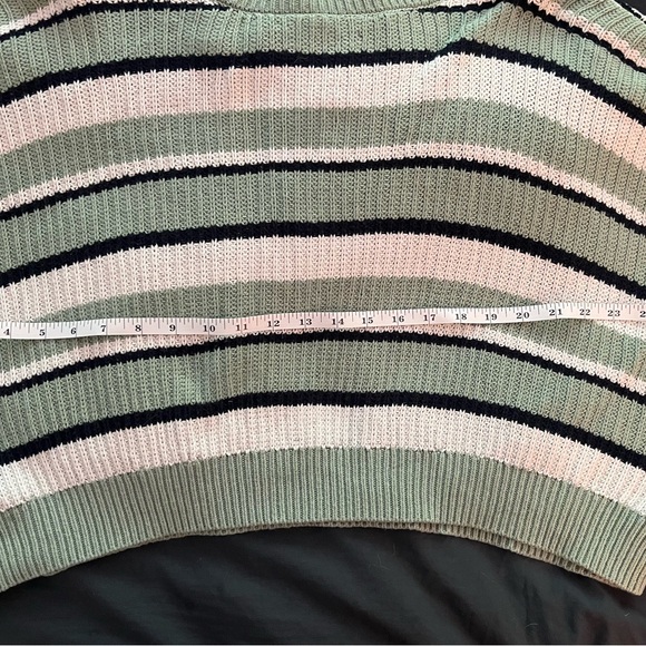 PacSun cropped sweater - size XL - Picture 3 of 5